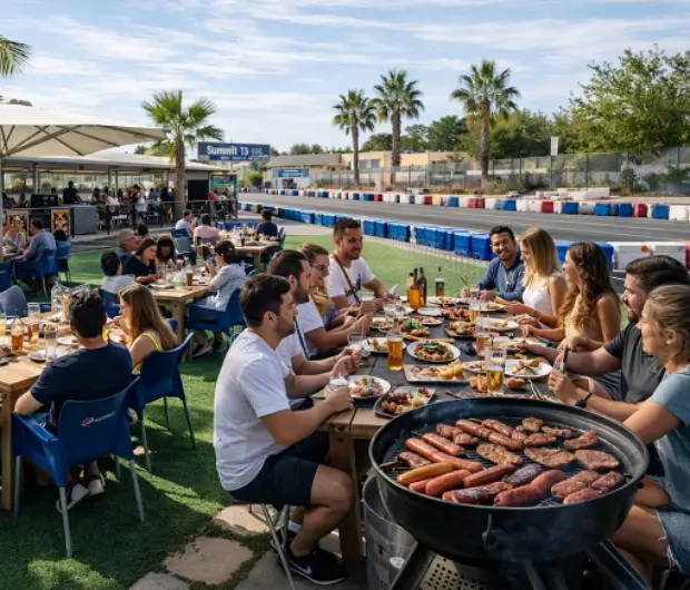 Barbacoa y terraza al aire libre en Karting La Vila